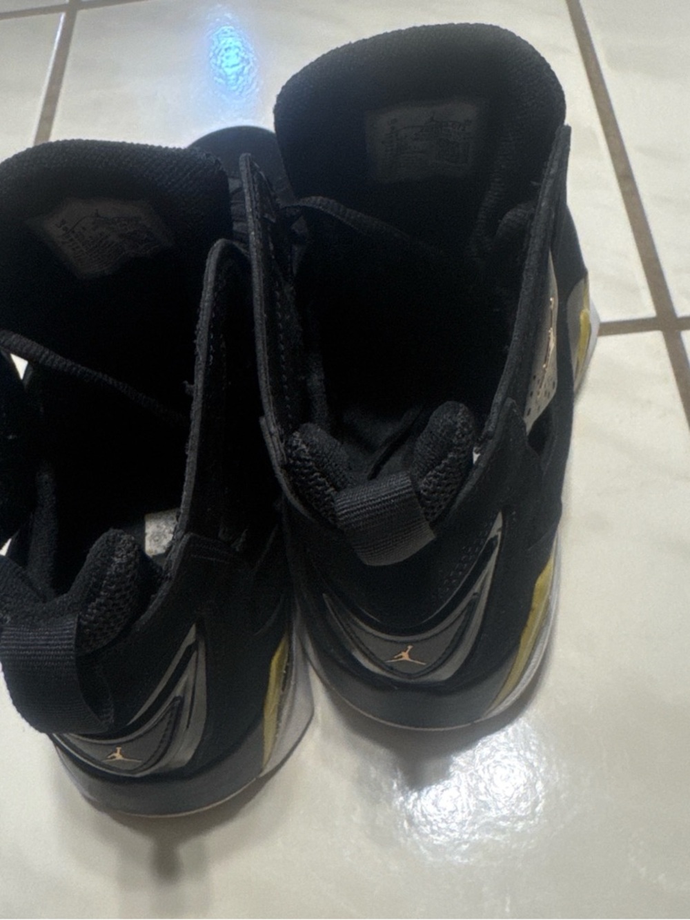 Jordan Black Sneaker with Gold Jumpman Accent - Picture 3 of 6